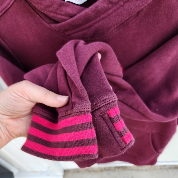 Women's Adidas pull-over hoodie size M - Picture 3 of 4